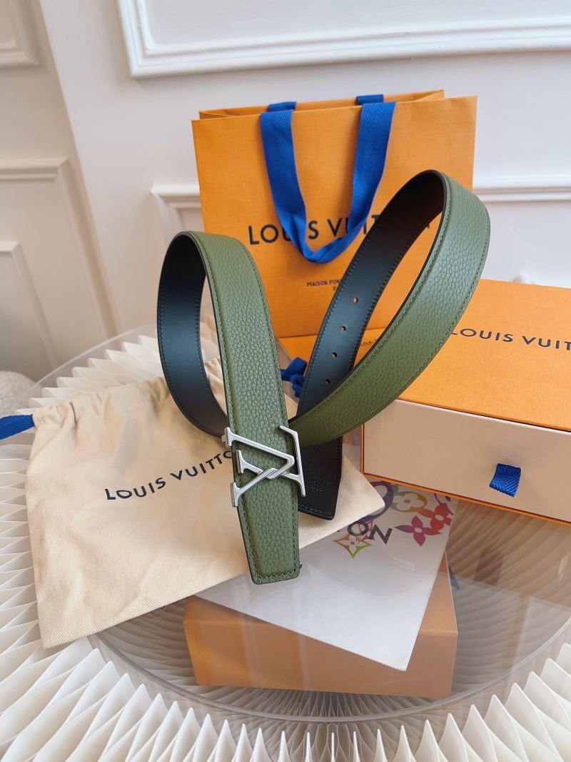 l0vis Vvtt0n belts